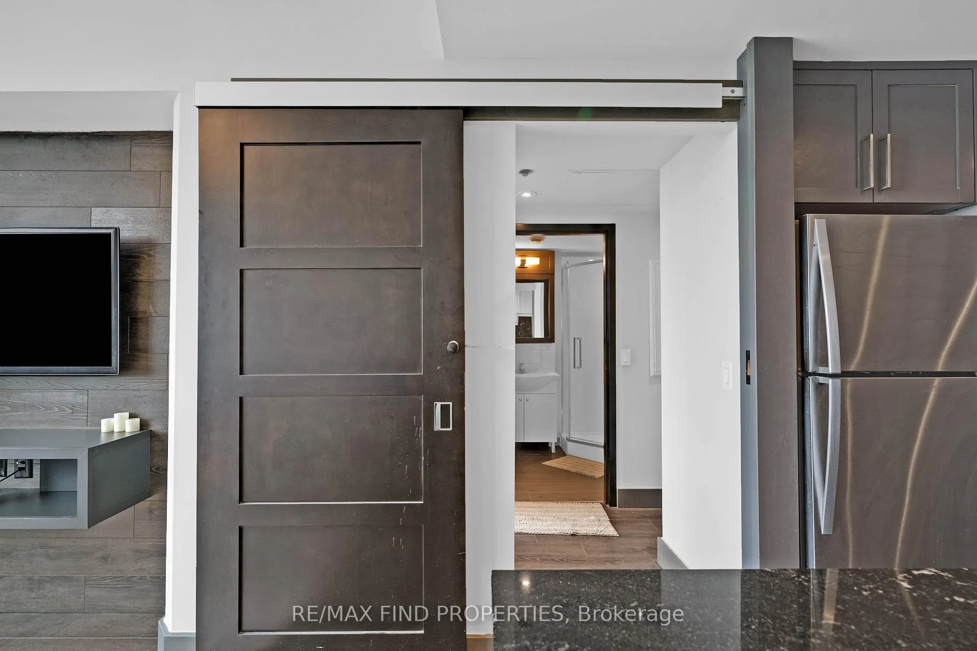 Photo 16 of Unit 2709, 330 Phillip Street, Waterloo — HOMEH