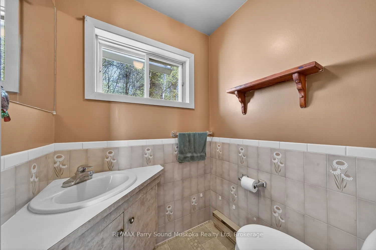 Photo 9 of 29 Stoneman Drive, Seguin — HOMEH
