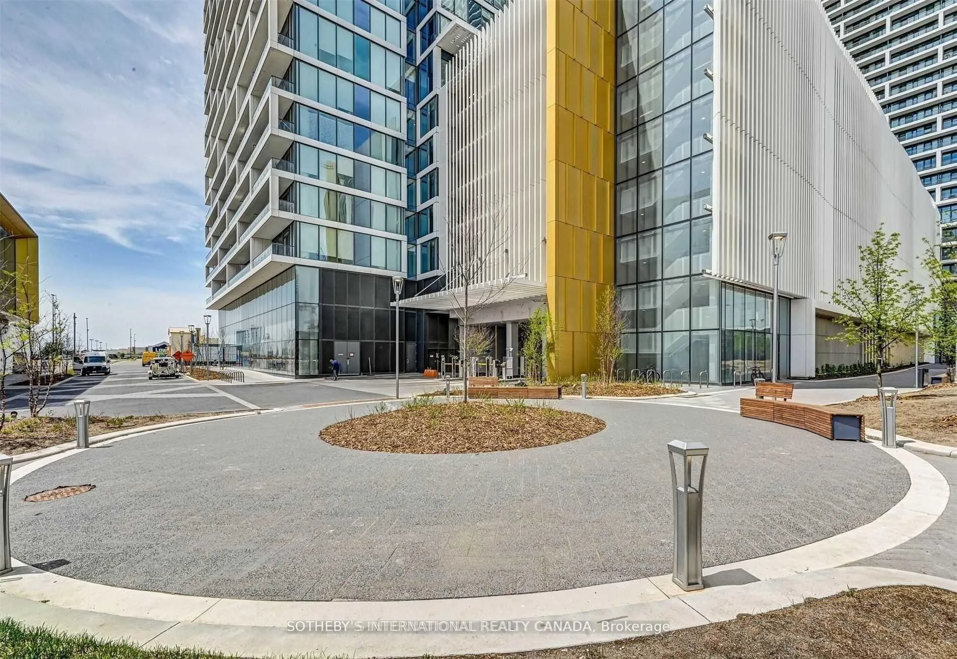 Photo 15 of Unit 4102, 5 Buttermill Avenue, Vaughan, Concord — HOMEH