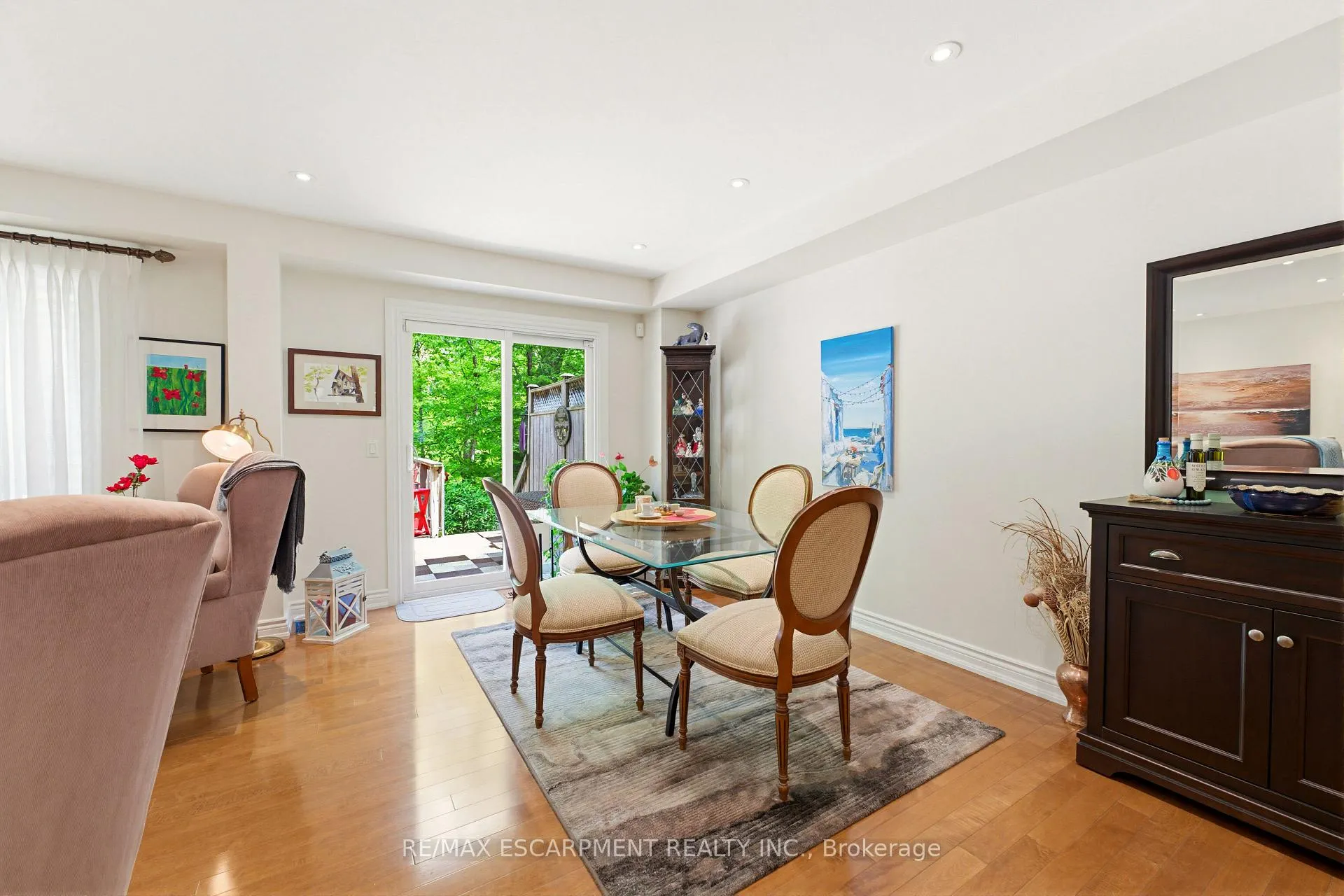 Photo 10 of Unit 13, 1735 The Collegeway, Mississauga, Erin Mills — HOMEH