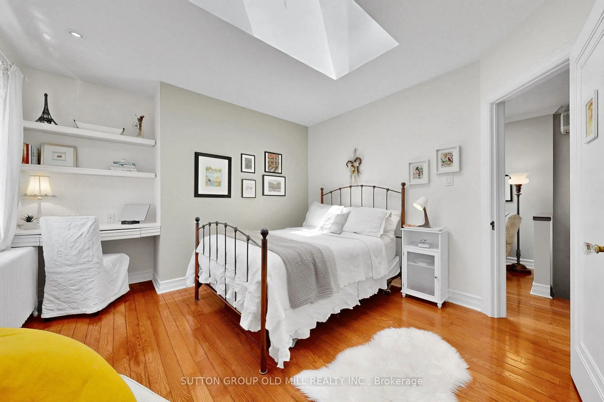 Photo 26 of 12 Jasmine Avenue, Etobicoke, Long Branch — HOMEH