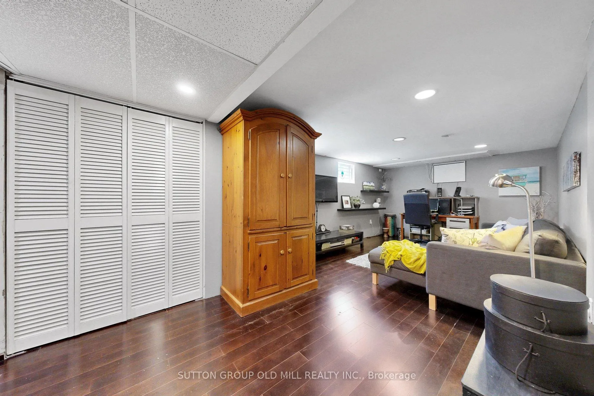 Photo 36 of 12 Jasmine Avenue, Etobicoke, Long Branch — HOMEH