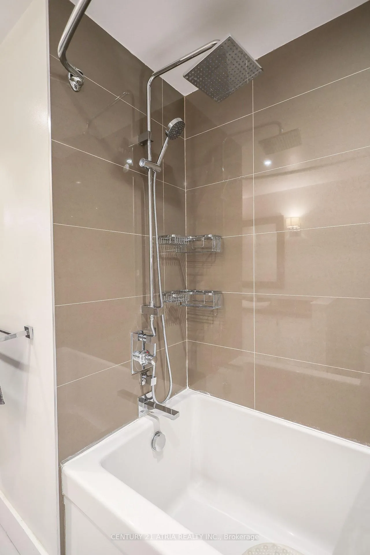 Photo 24 of 2750 Barnstone Crescent, Mississauga, Sheridan — HOMEH