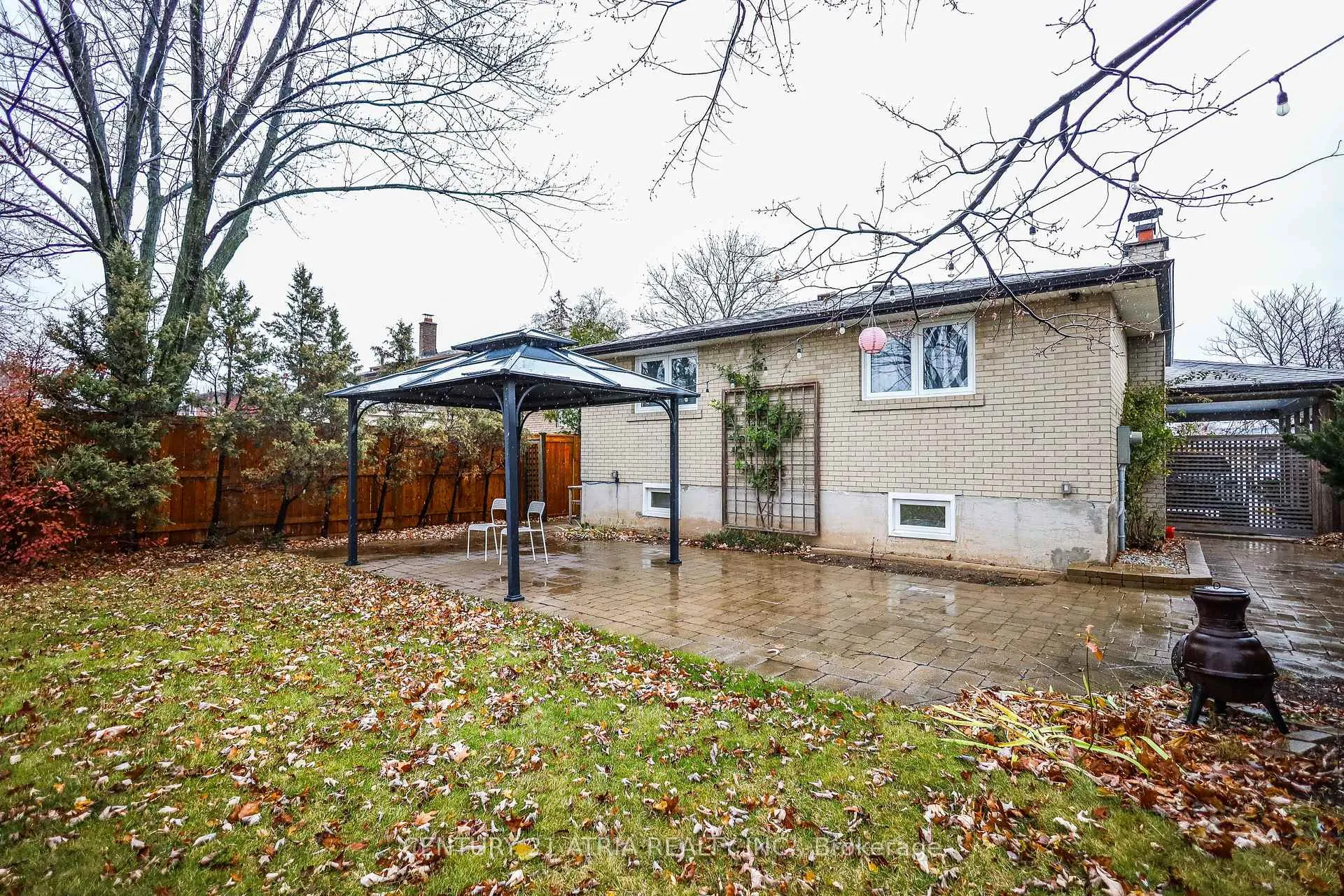 Photo 35 of 2750 Barnstone Crescent, Mississauga, Sheridan — HOMEH
