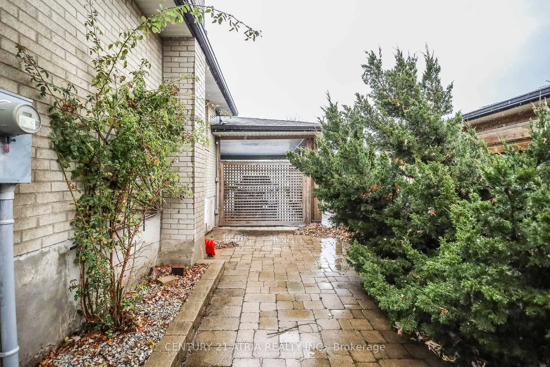 Photo 38 of 2750 Barnstone Crescent, Mississauga, Sheridan — HOMEH