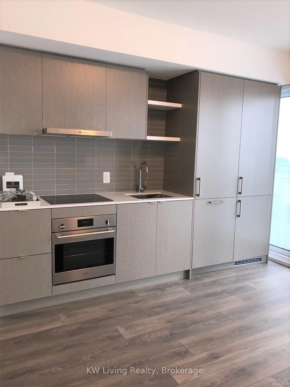 Photo 7 of Unit 4011, 100 Harbour Street, Toronto, Waterfront Communities — HOMEH