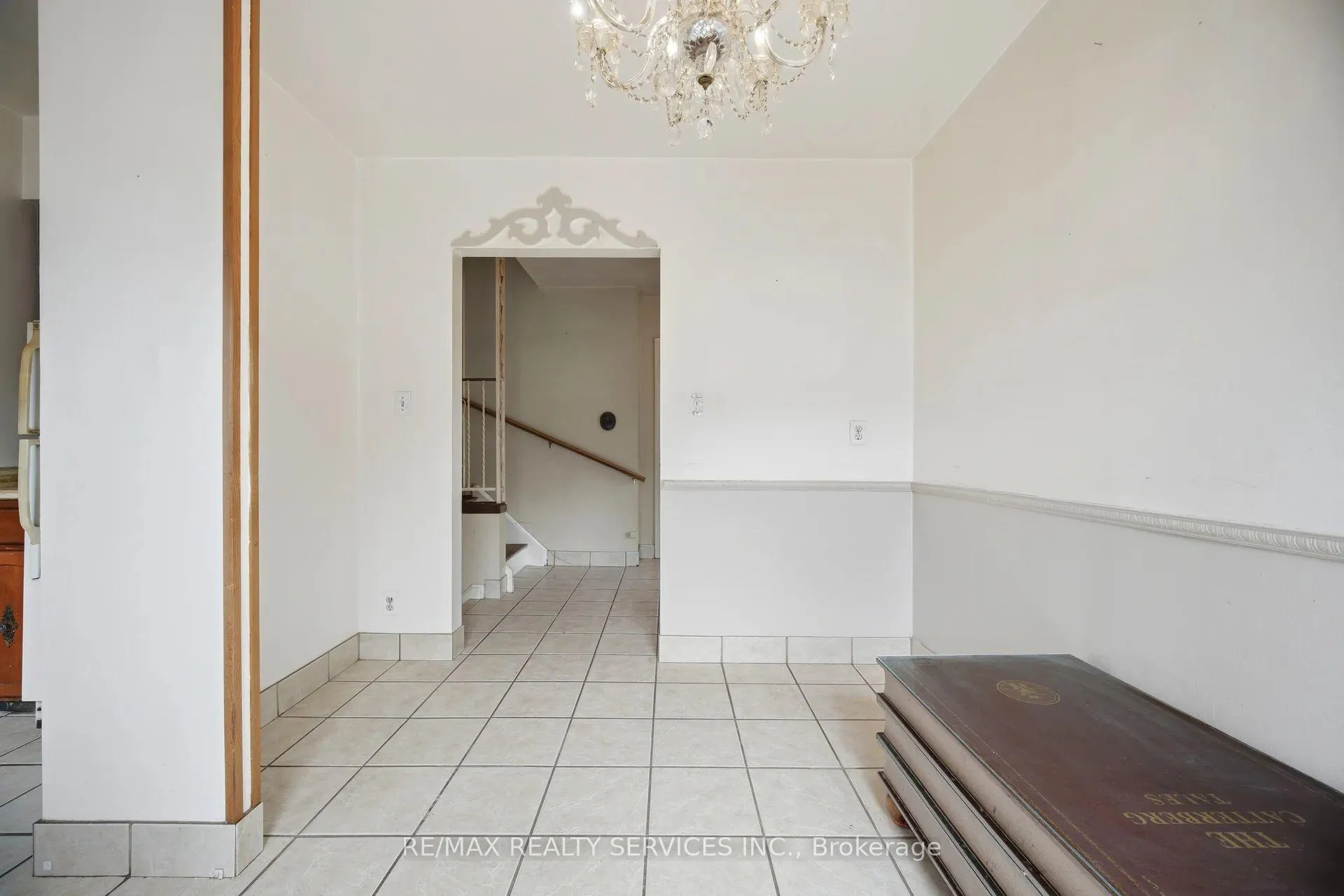 Photo 14 of 27 Hadrina Street, Brampton, Northwood Park — HOMEH