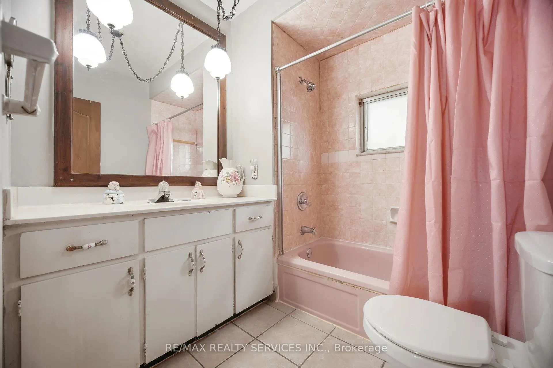 Photo 22 of 27 Hadrina Street, Brampton, Northwood Park — HOMEH