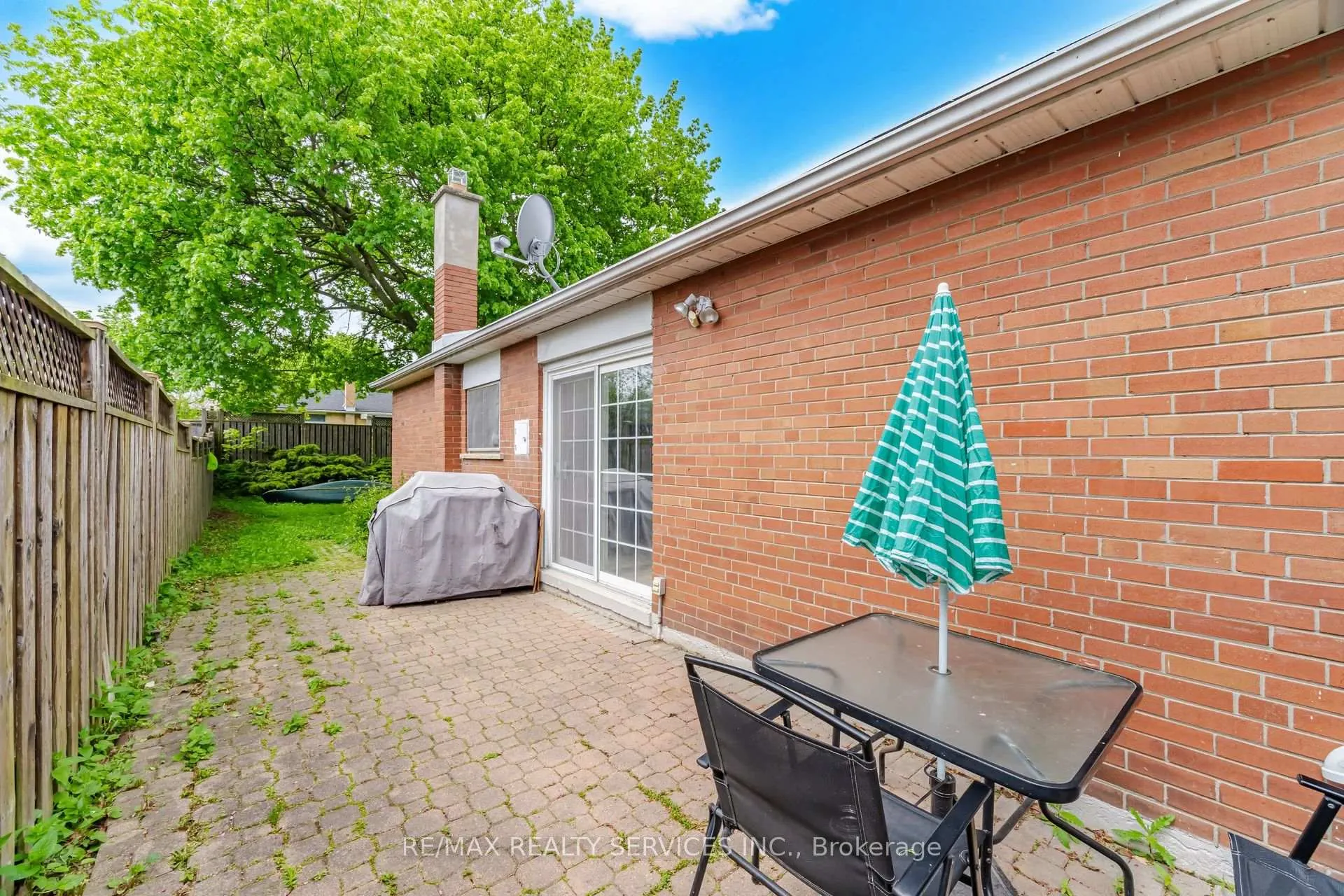Photo 47 of 27 Hadrina Street, Brampton, Northwood Park — HOMEH