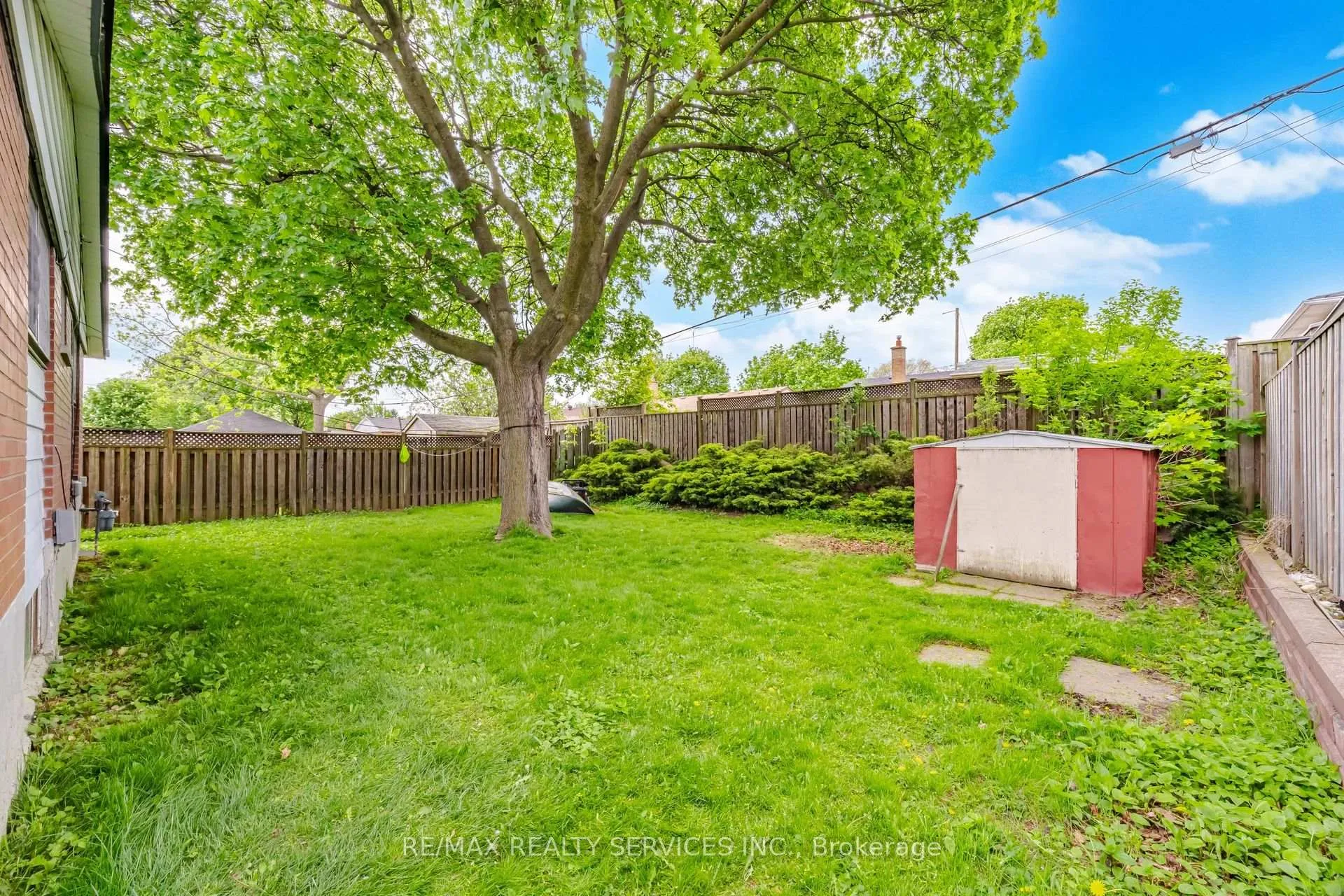 Photo 50 of 27 Hadrina Street, Brampton, Northwood Park — HOMEH