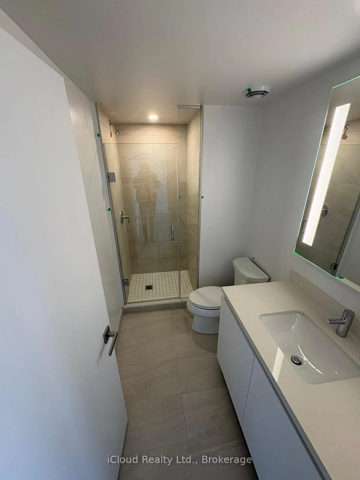 Photo 4 of Unit 4907, 4015 The Exchange, Mississauga, City Centre — HOMEH