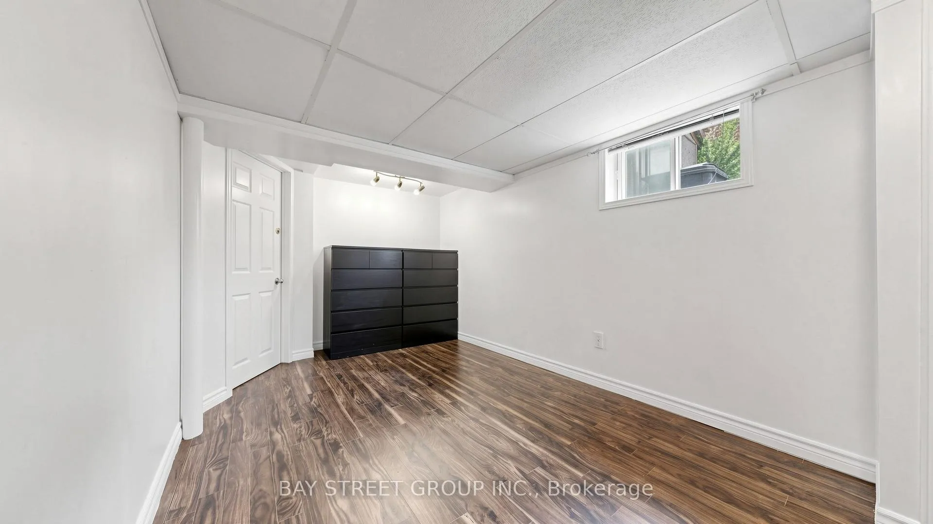 Photo 17 of Unit Bsmt, 31 Compton Drive, Scarborough, Wexford-Maryvale — HOMEH