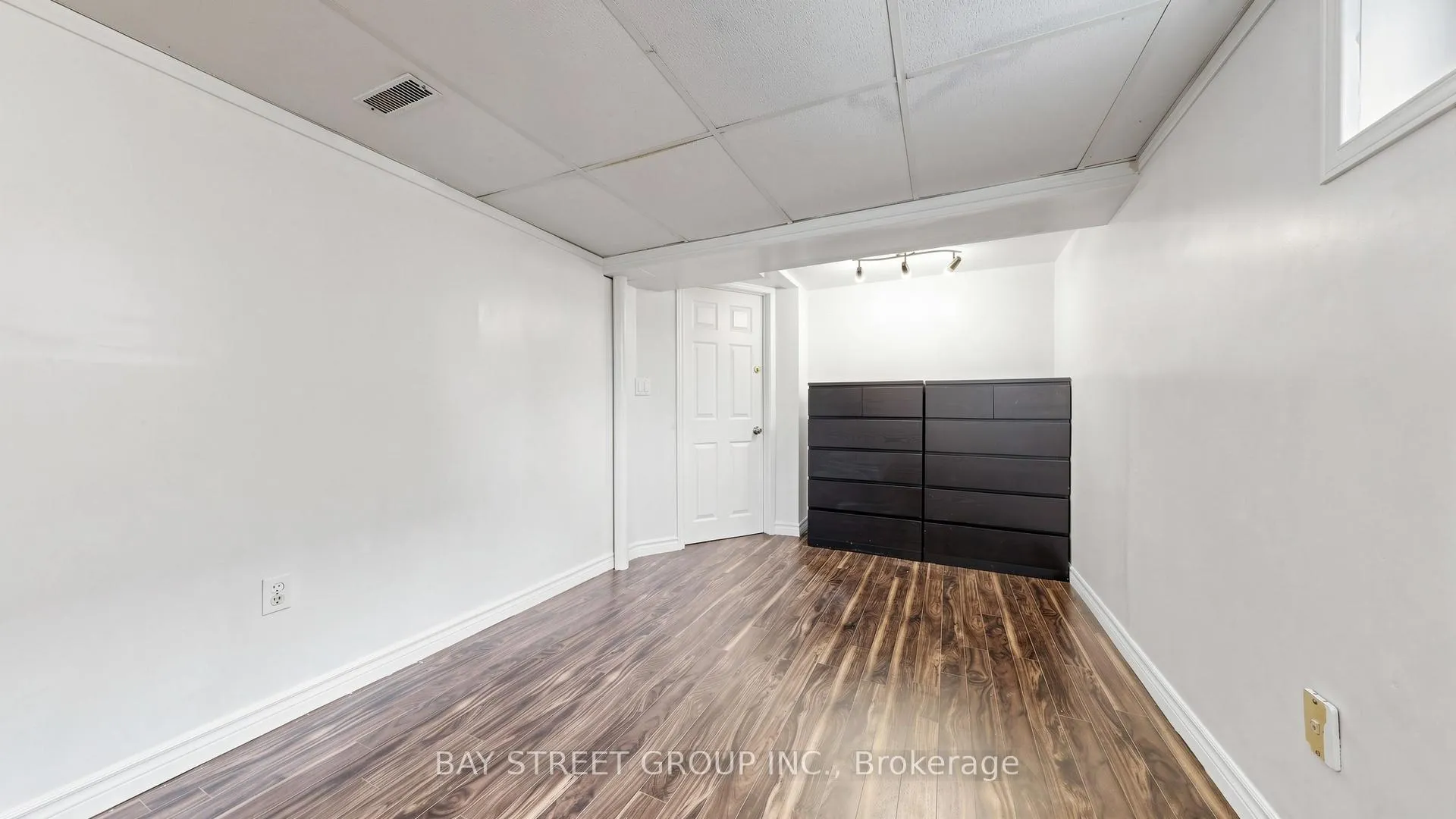Photo 18 of Unit Bsmt, 31 Compton Drive, Scarborough, Wexford-Maryvale — HOMEH