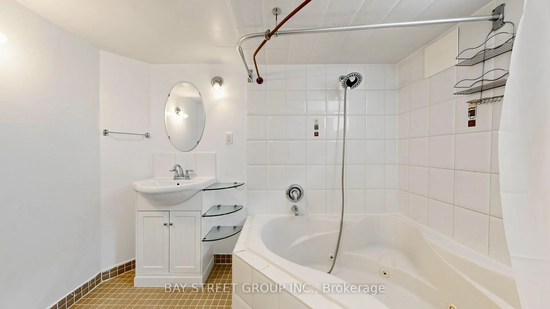 Photo 21 of Unit Bsmt, 31 Compton Drive, Scarborough, Wexford-Maryvale — HOMEH