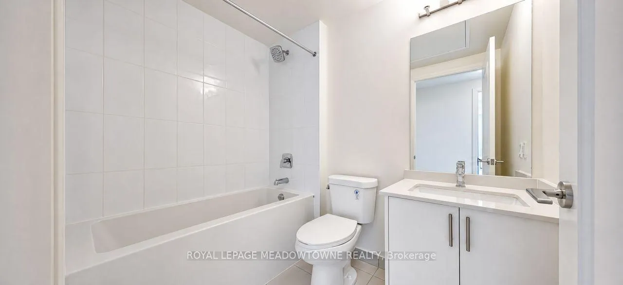 Photo 7 of Unit 907, 27 Korda Gate, Vaughan, Vellore Village — HOMEH