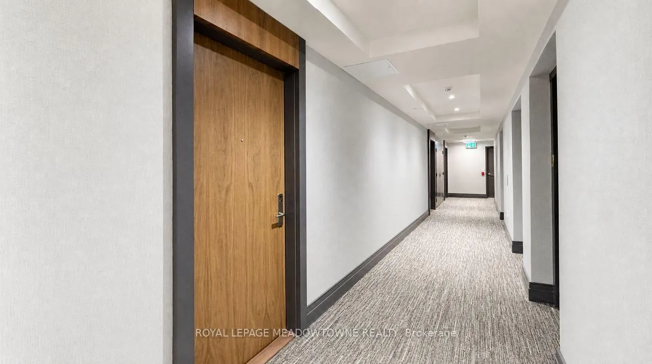 Photo 10 of Unit 907, 27 Korda Gate, Vaughan, Vellore Village — HOMEH