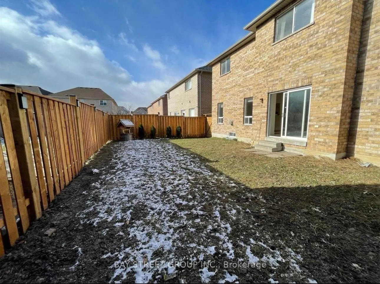 Photo 15 of 7 Raymond Bartlett Ave, Markham, Village Green-South Unionville — HOMEH