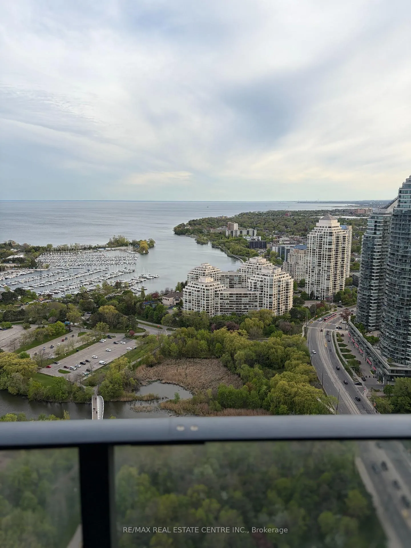 Photo 15 of Unit 3818, 30 Shore Breeze Drive, Etobicoke, Mimico — HOMEH