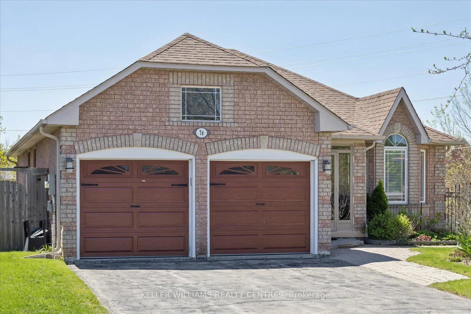 Photo 2 of 76 Kerfoot Crescent, Georgina, Historic Lakeshore Communities — HOMEH