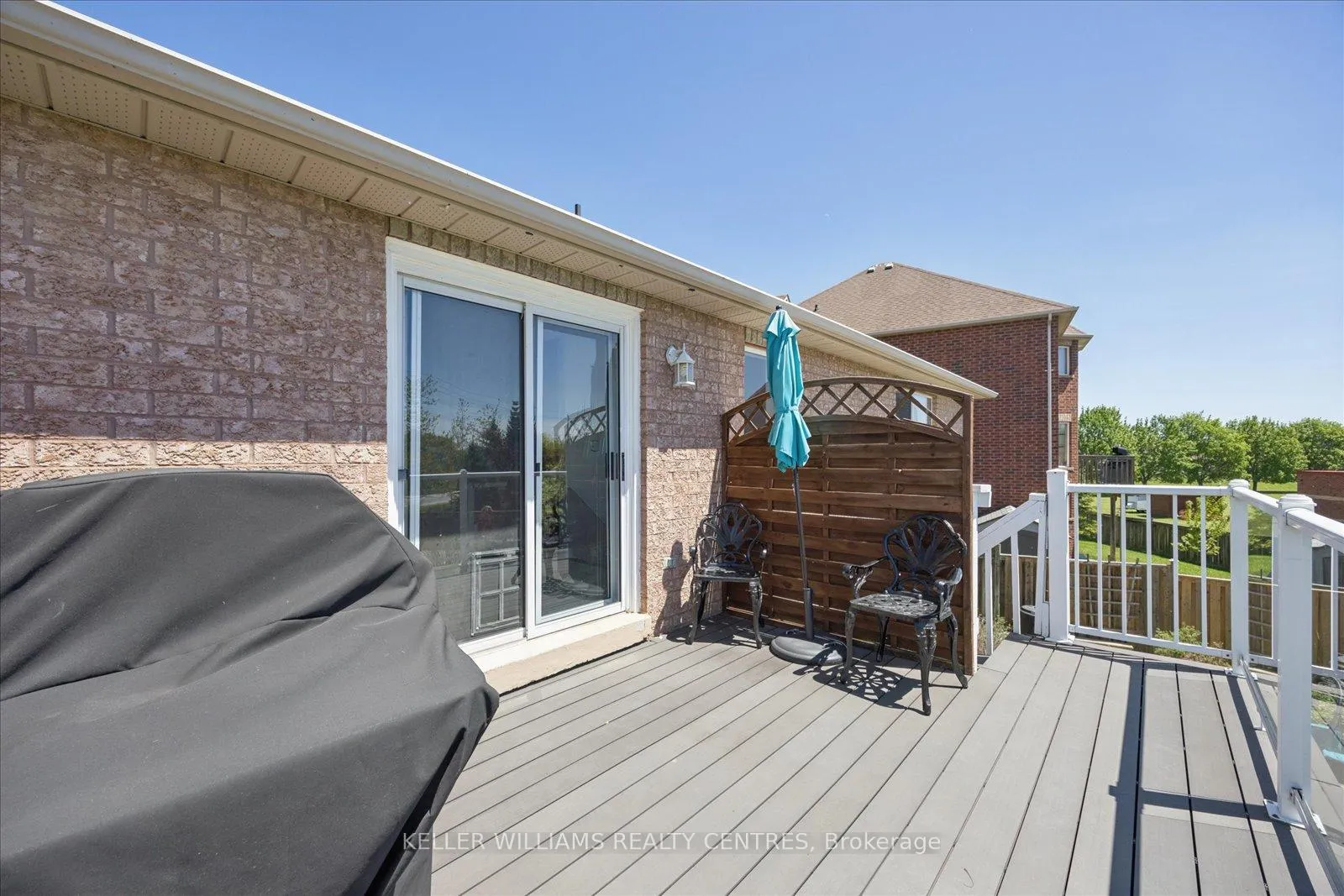 Photo 33 of 76 Kerfoot Crescent, Georgina, Historic Lakeshore Communities — HOMEH