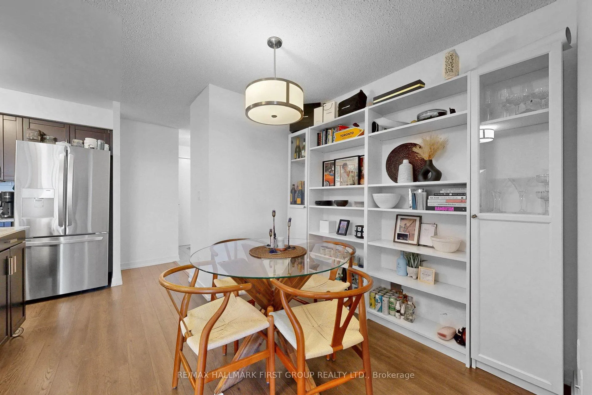 Photo 12 of Unit 918, 812 Lansdowne Avenue, Toronto, Dovercourt-Wallace Emerson-Junction — HOMEH