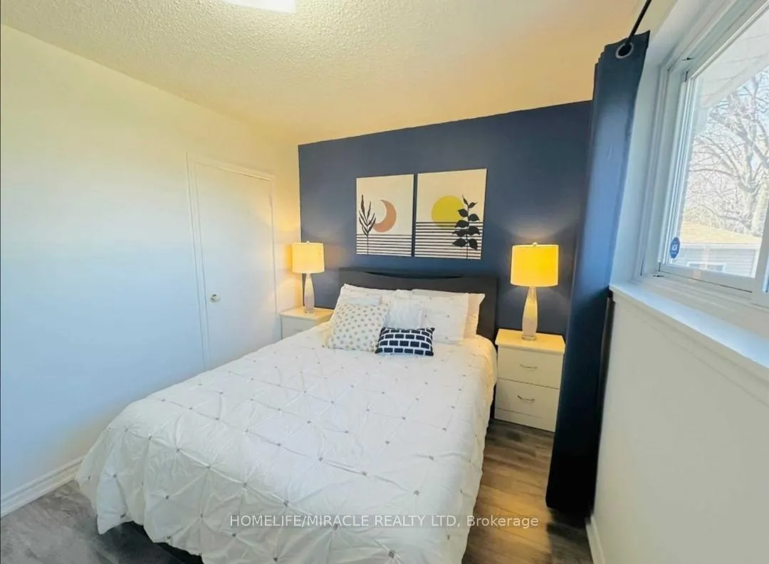Photo 15 of 66 Fairglen Avenue, Brampton, Bram West — HOMEH