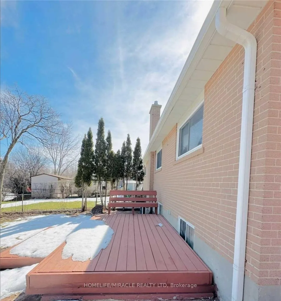 Photo 34 of 66 Fairglen Avenue, Brampton, Bram West — HOMEH