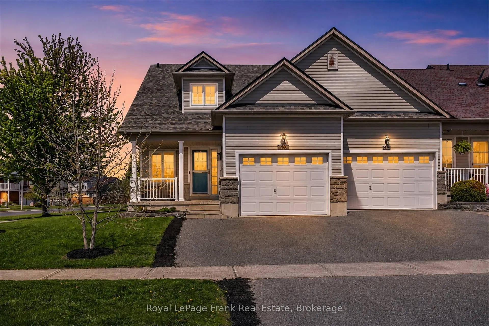 Front of 200 Cowling Heights