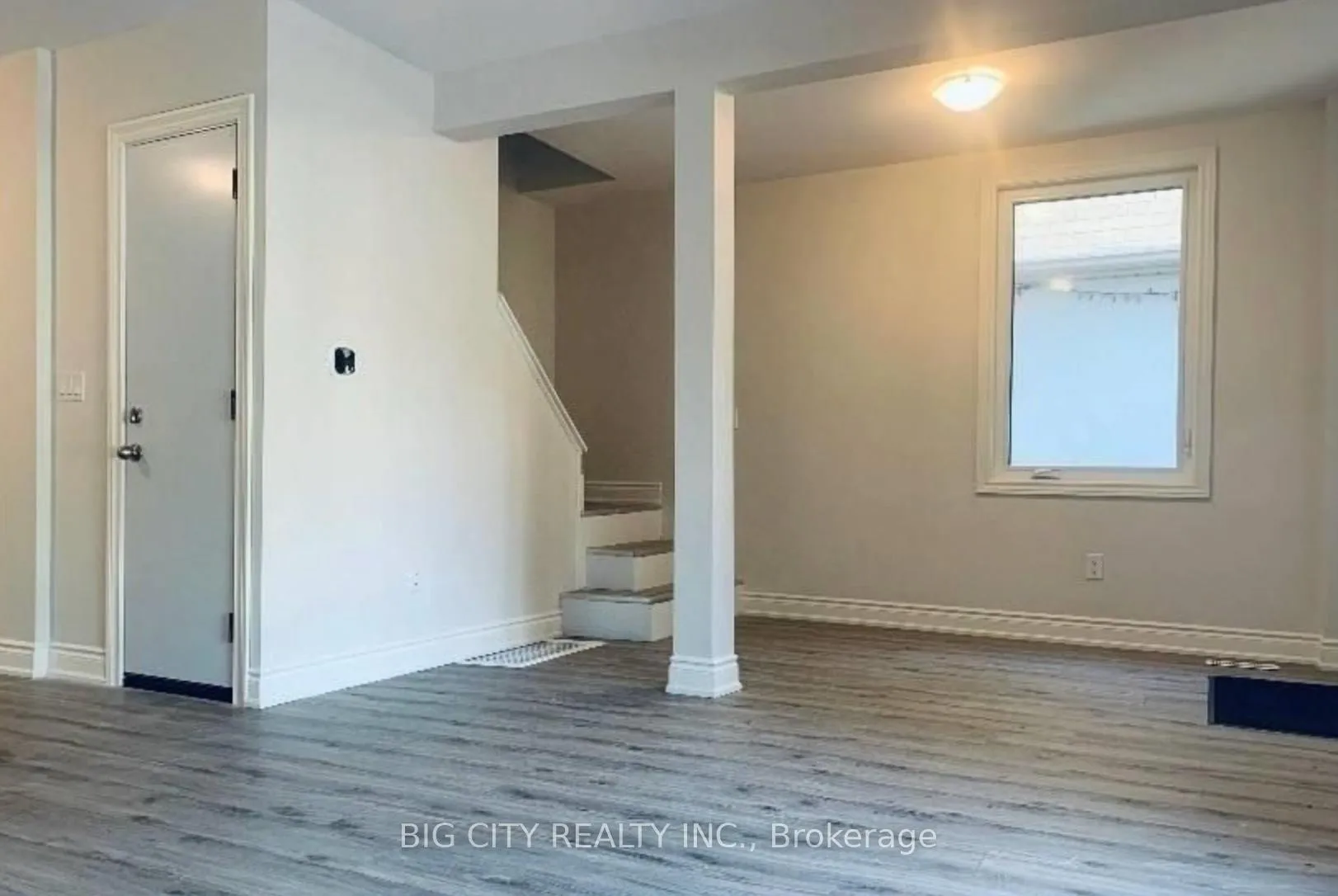 Photo 2 of Unit Main, 75 Eileen Avenue, Toronto, Rockcliffe-Smythe — HOMEH