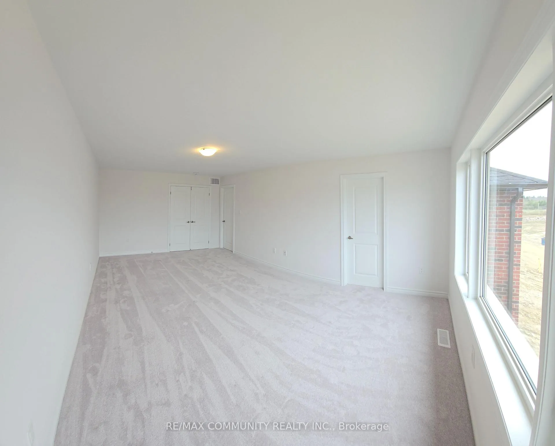 Photo 11 of 751 Carpenter Trail, Peterborough, Monaghan Ward 2 — HOMEH
