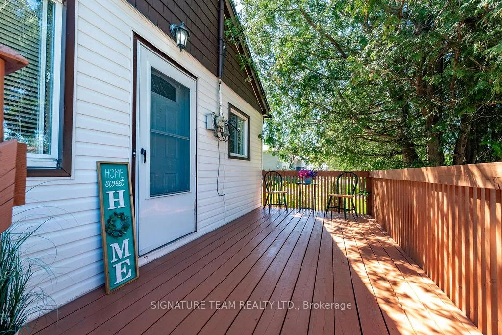 Photo 5 of 904A Lea Street, Pembroke — HOMEH