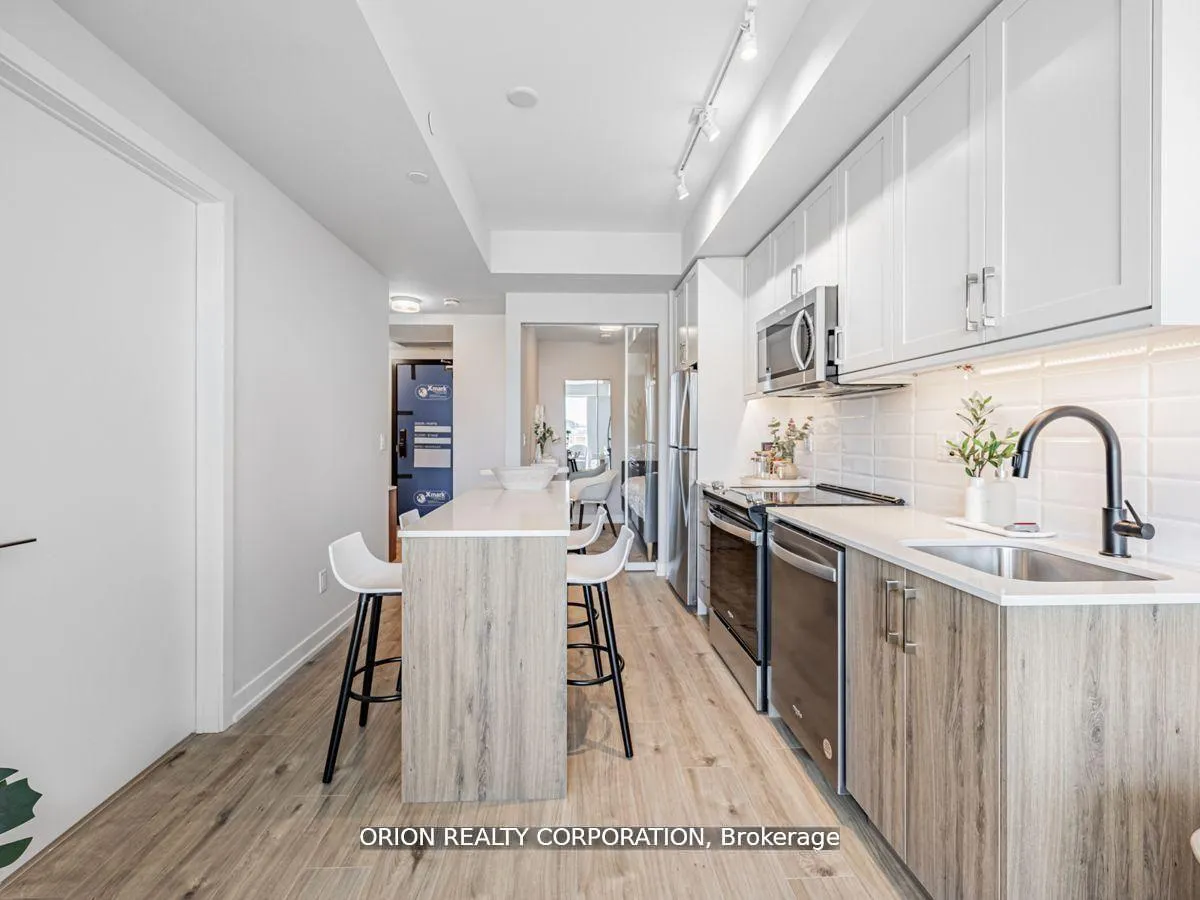 Photo 18 of Unit 202, 201 Brock Street S, Whitby, Downtown Whitby — HOMEH