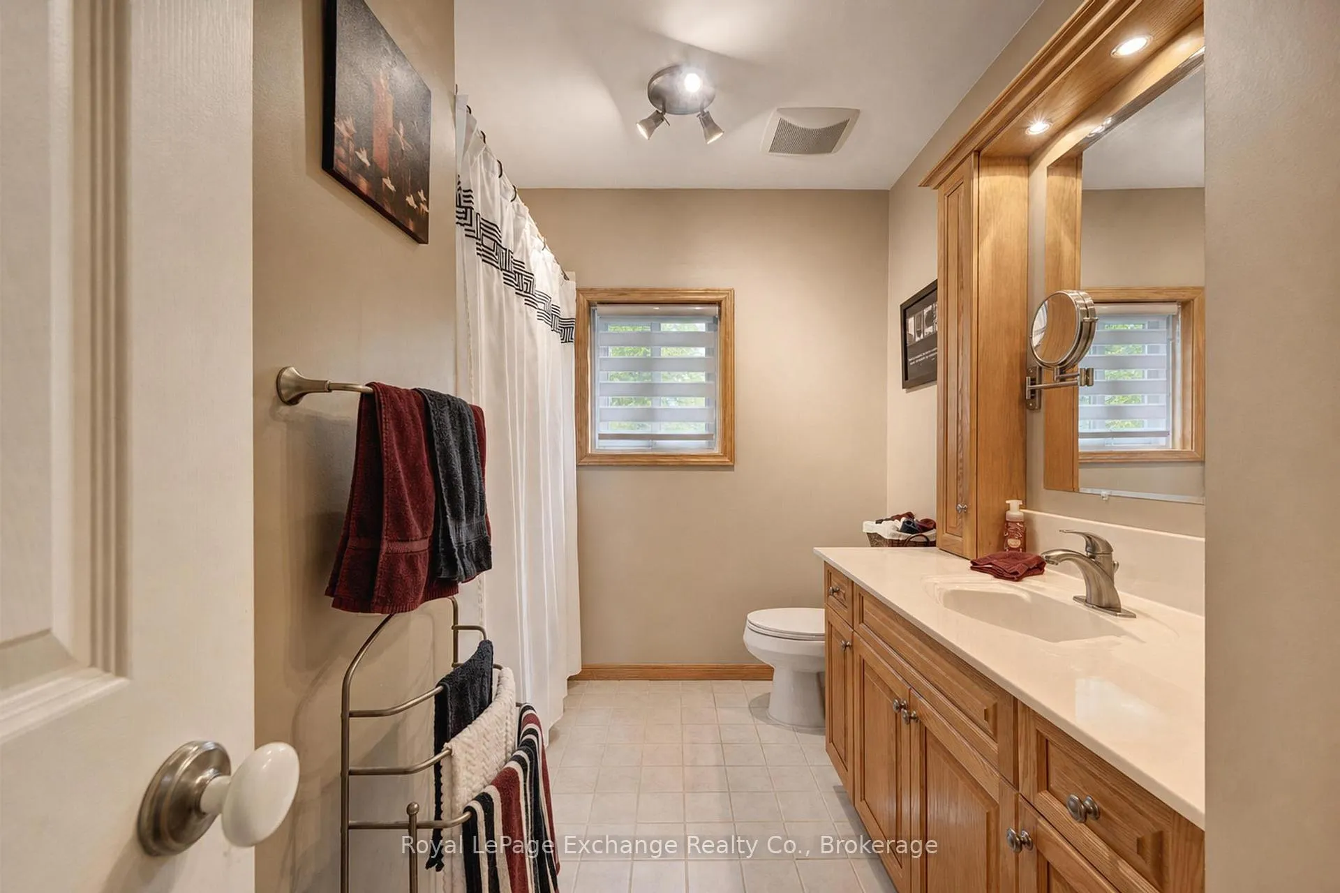 Photo 32 of 28 Maple Street, Kincardine — HOMEH