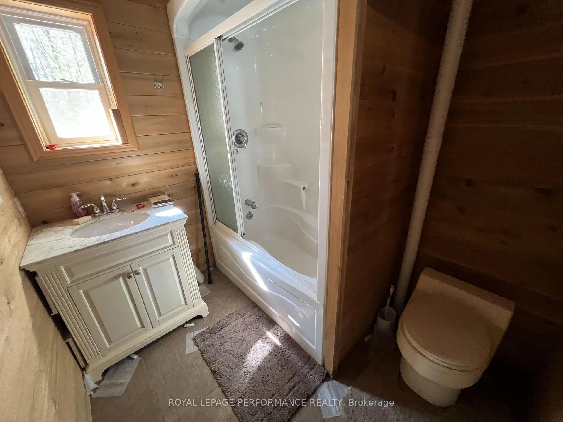 Photo 10 of 319 Bayview Lodge Road, McNab/Braeside, Mcnab/Braeside Twps — HOMEH