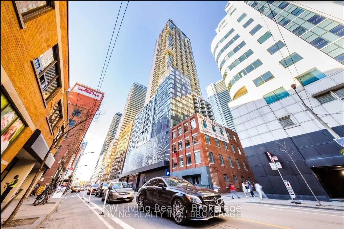 Front of Unit Ph209, 87 Peter Street