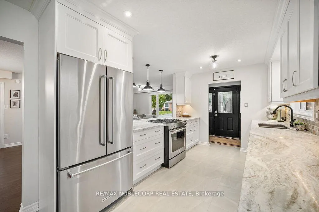 Photo 10 of 42 Mitchell Avenue, New Tecumseth, Alliston — HOMEH
