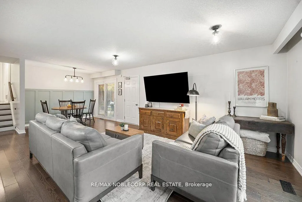 Photo 14 of 42 Mitchell Avenue, New Tecumseth, Alliston — HOMEH