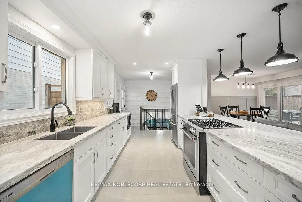 Photo 22 of 42 Mitchell Avenue, New Tecumseth, Alliston — HOMEH
