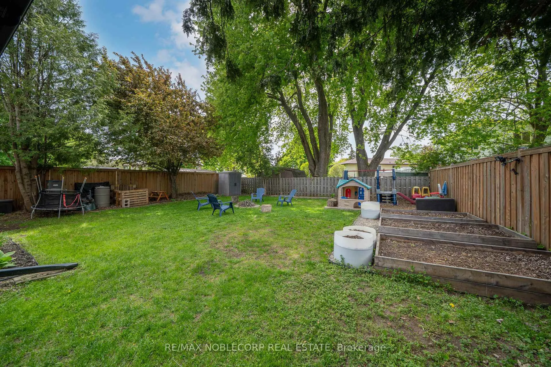 Photo 41 of 42 Mitchell Avenue, New Tecumseth, Alliston — HOMEH