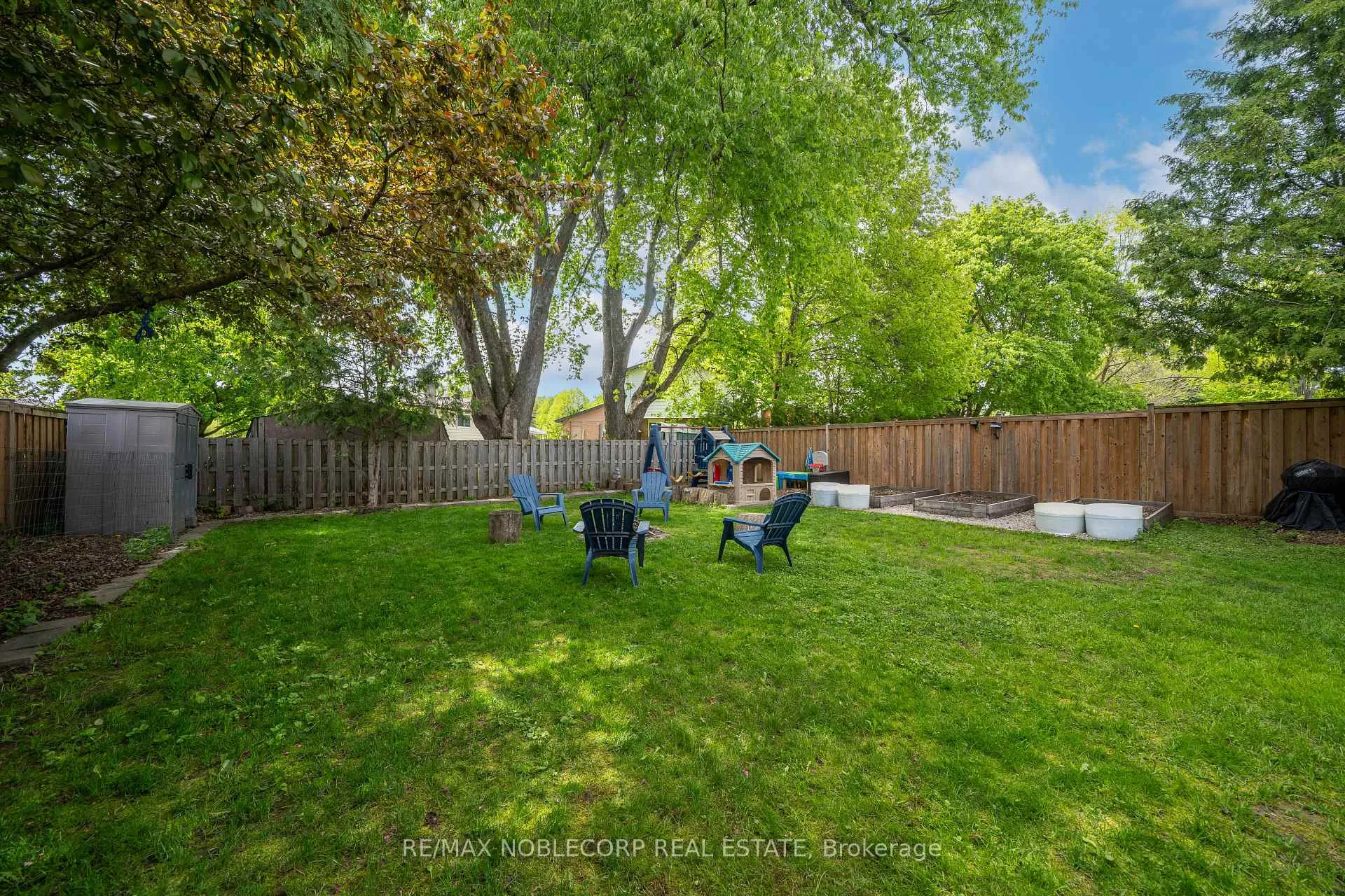 Photo 43 of 42 Mitchell Avenue, New Tecumseth, Alliston — HOMEH
