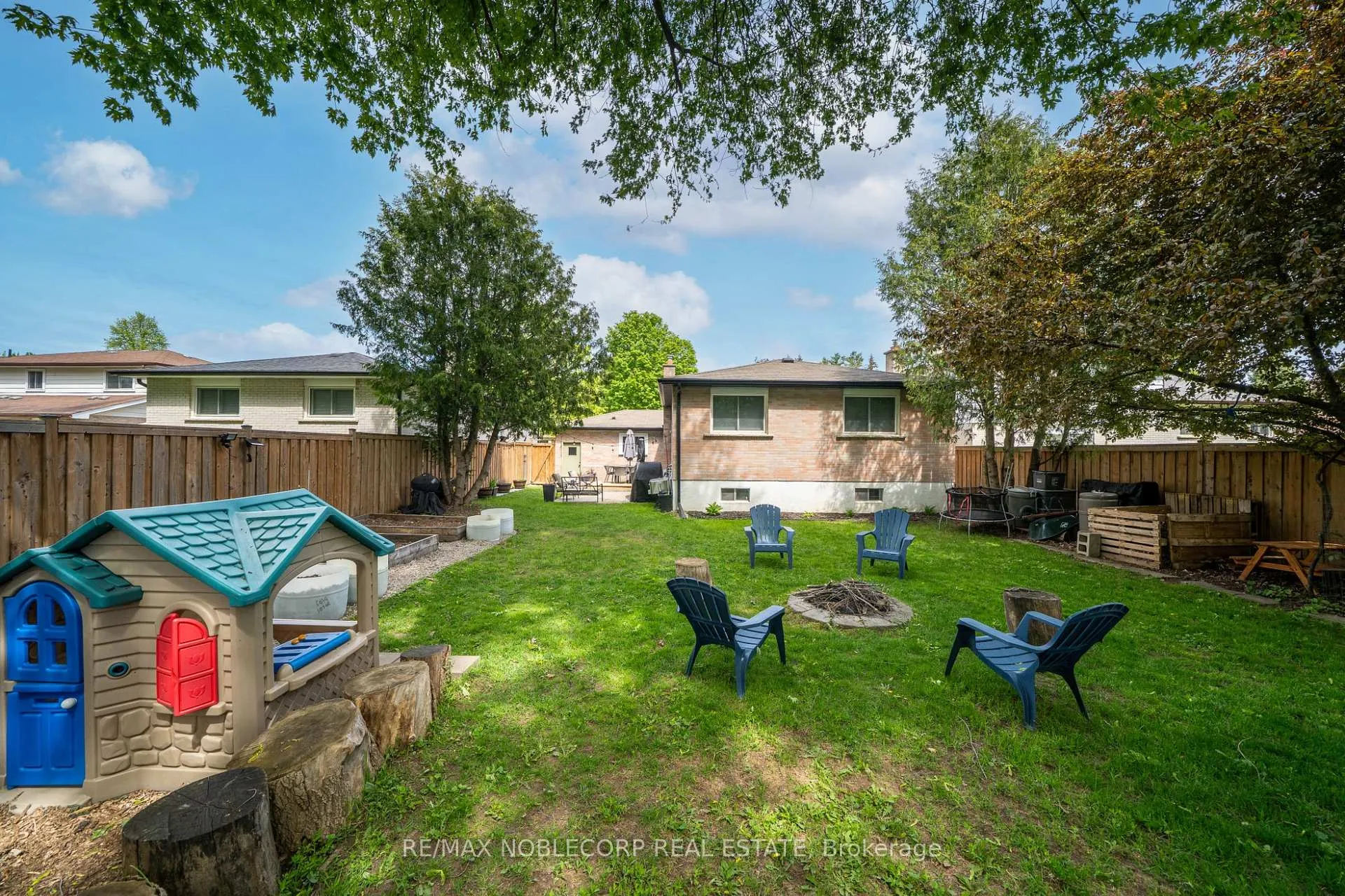 Photo 44 of 42 Mitchell Avenue, New Tecumseth, Alliston — HOMEH