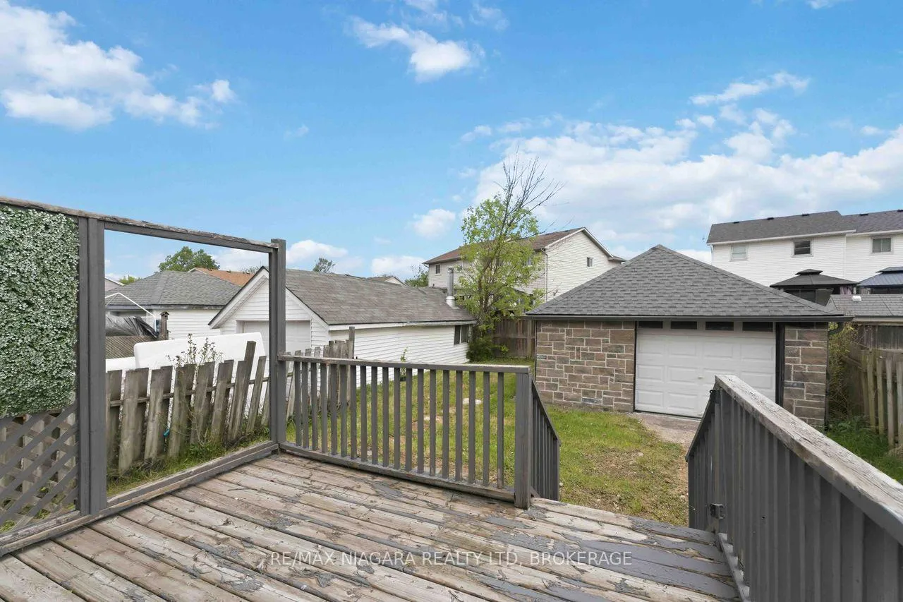Photo 2 of 77 Semley Avenue, Welland, Broadway — HOMEH