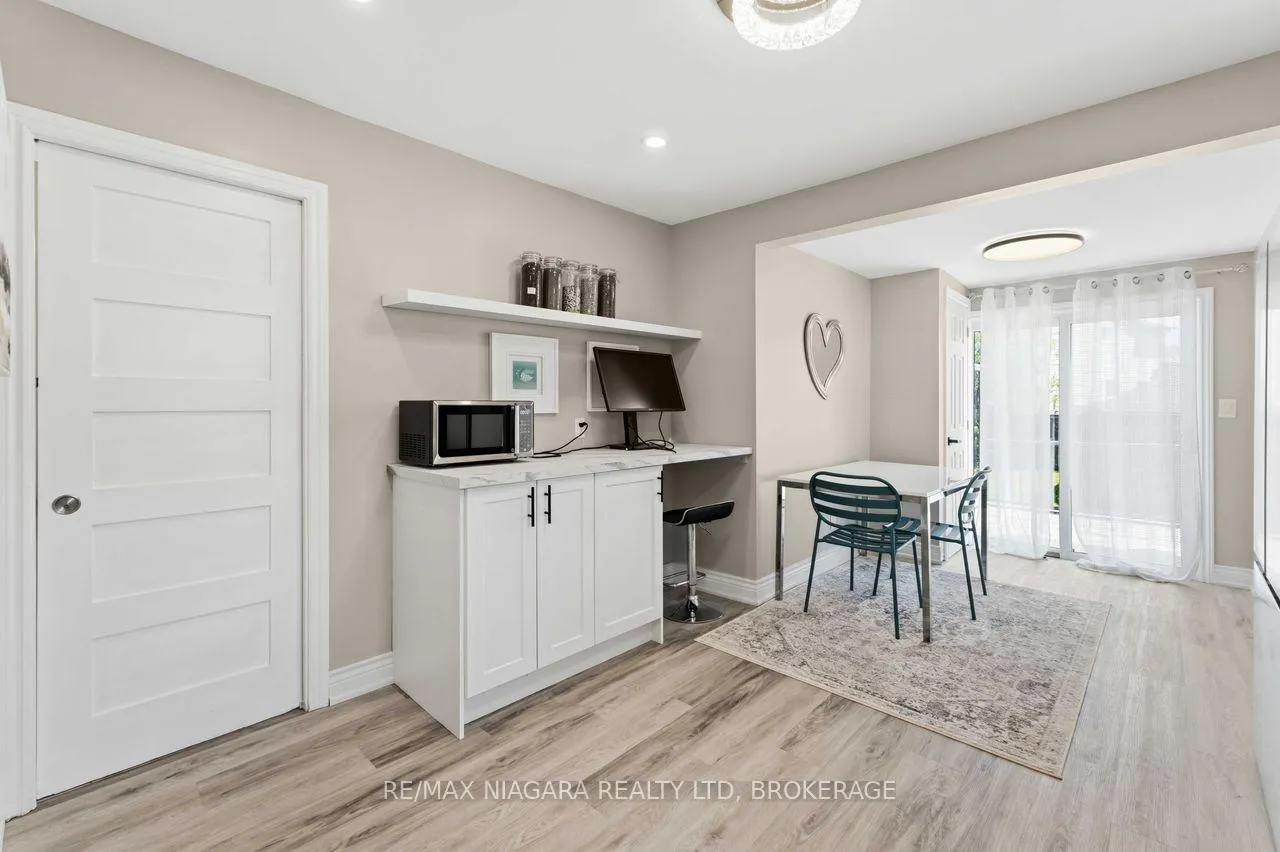 Photo 11 of 77 Semley Avenue, Welland, Broadway — HOMEH