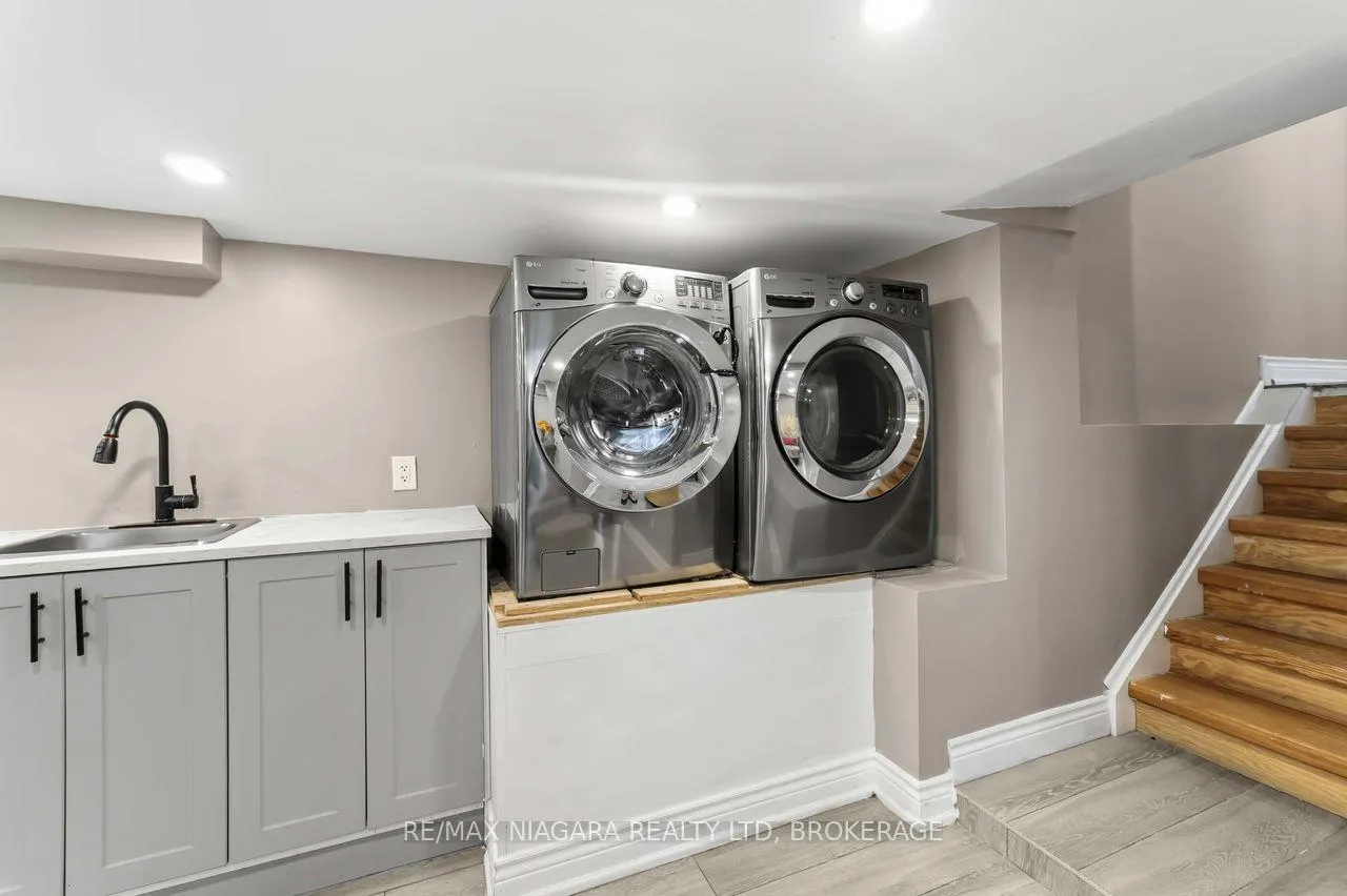 Photo 36 of 77 Semley Avenue, Welland, Broadway — HOMEH