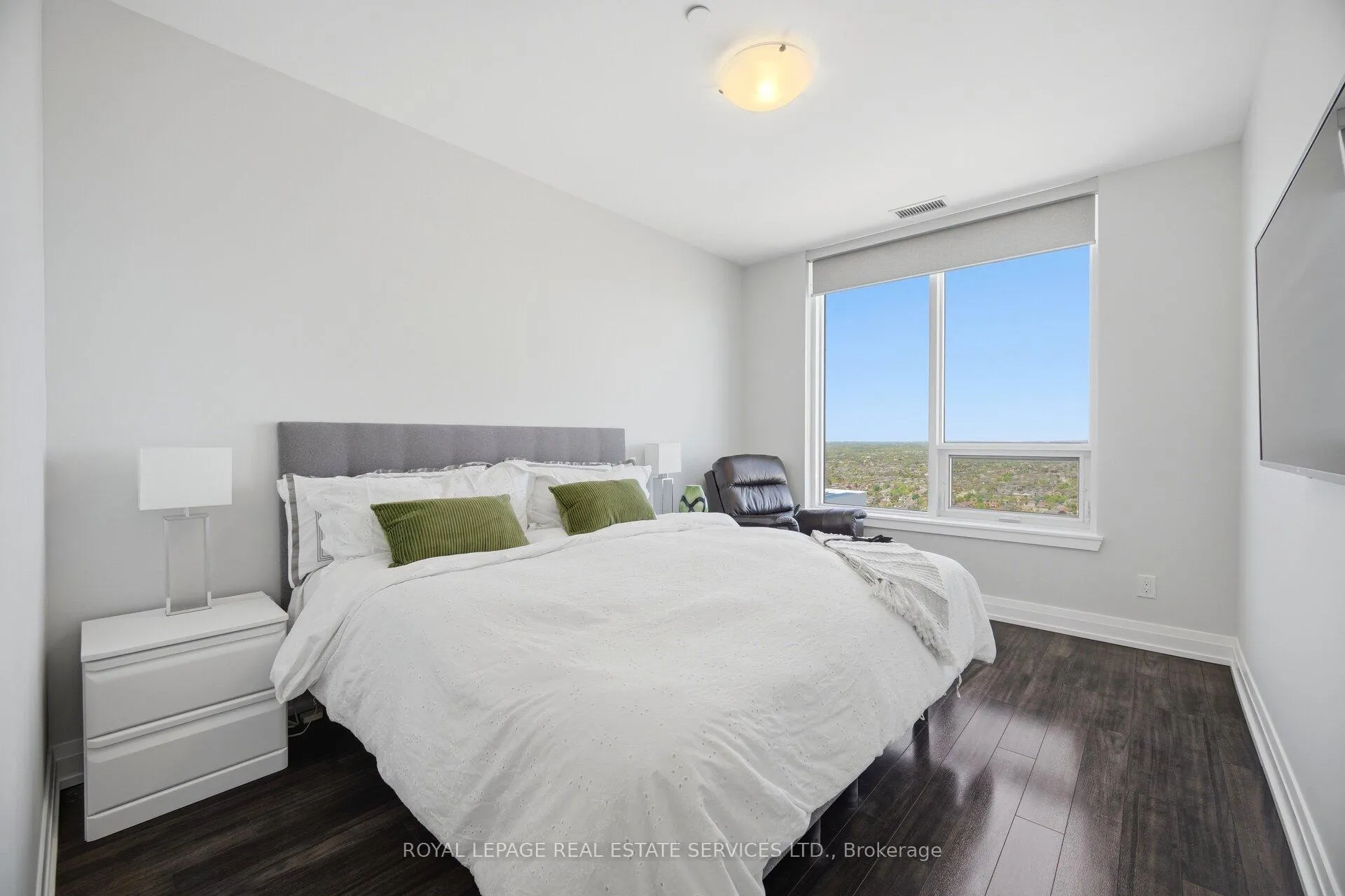Photo 26 of Unit PH05, 3600 Highway 7 W, Vaughan, Vaughan Corporate Centre — HOMEH