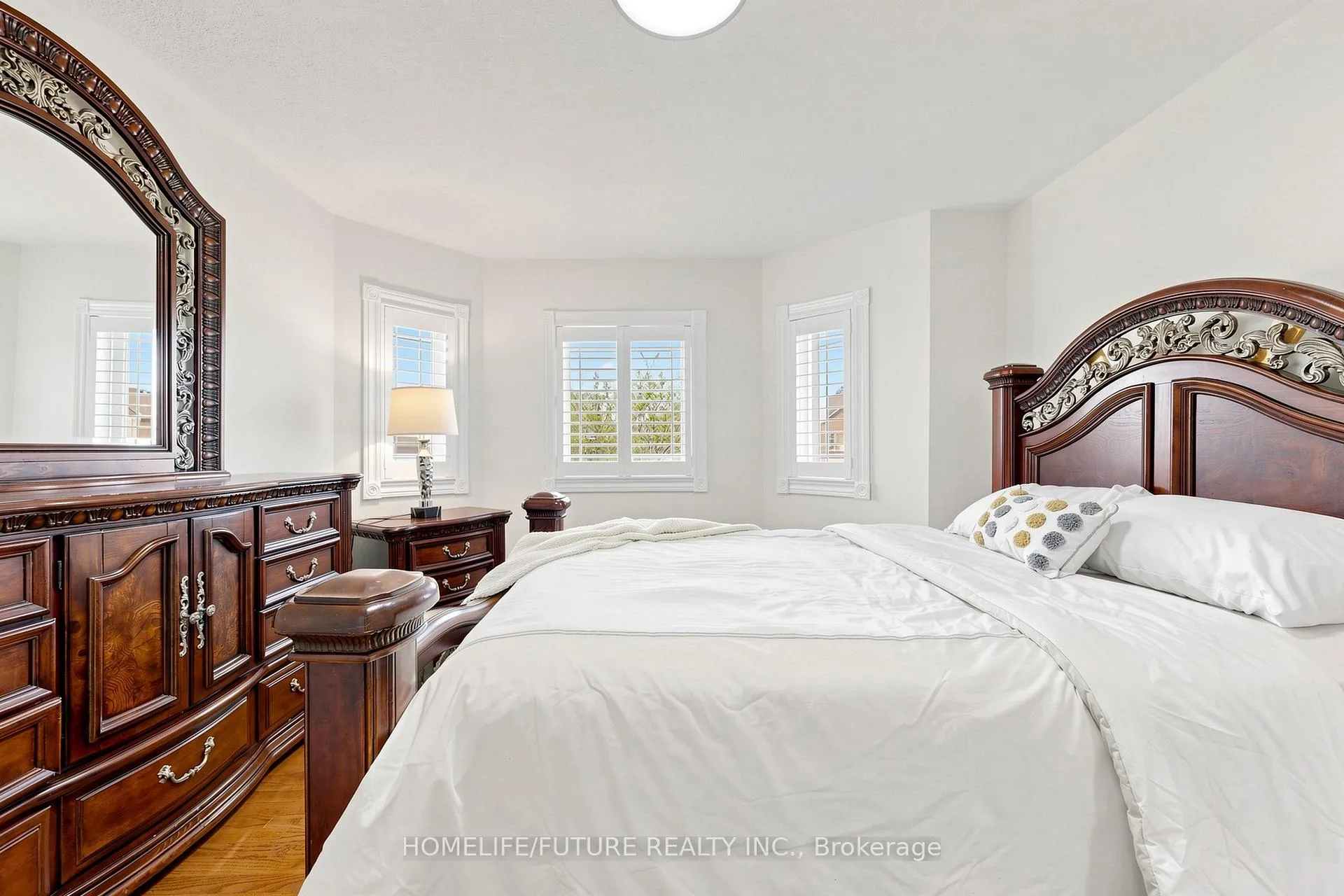 Photo 36 of 17 Coyote Way, Vaughan, Vellore Village — HOMEH