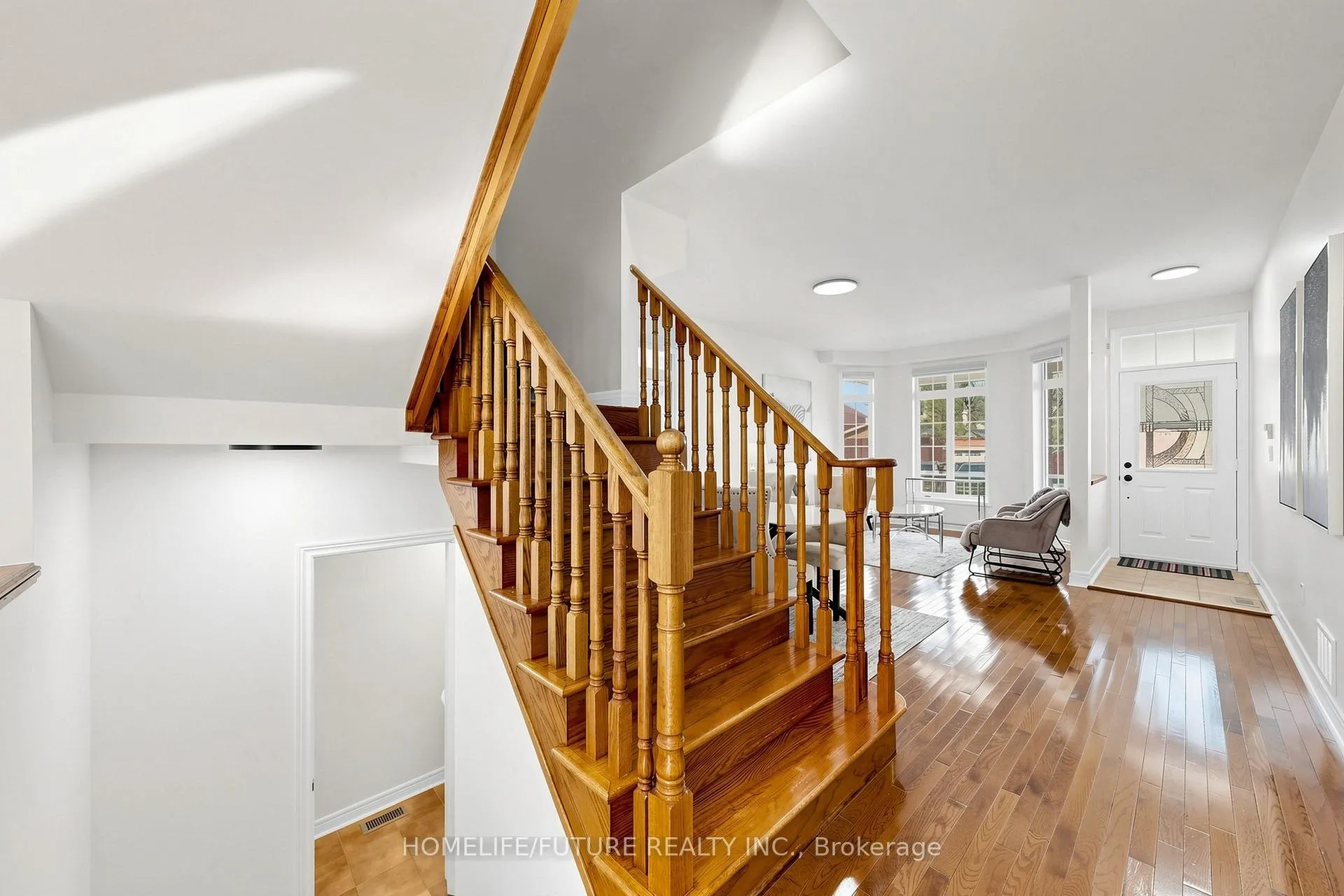 Photo 41 of 17 Coyote Way, Vaughan, Vellore Village — HOMEH