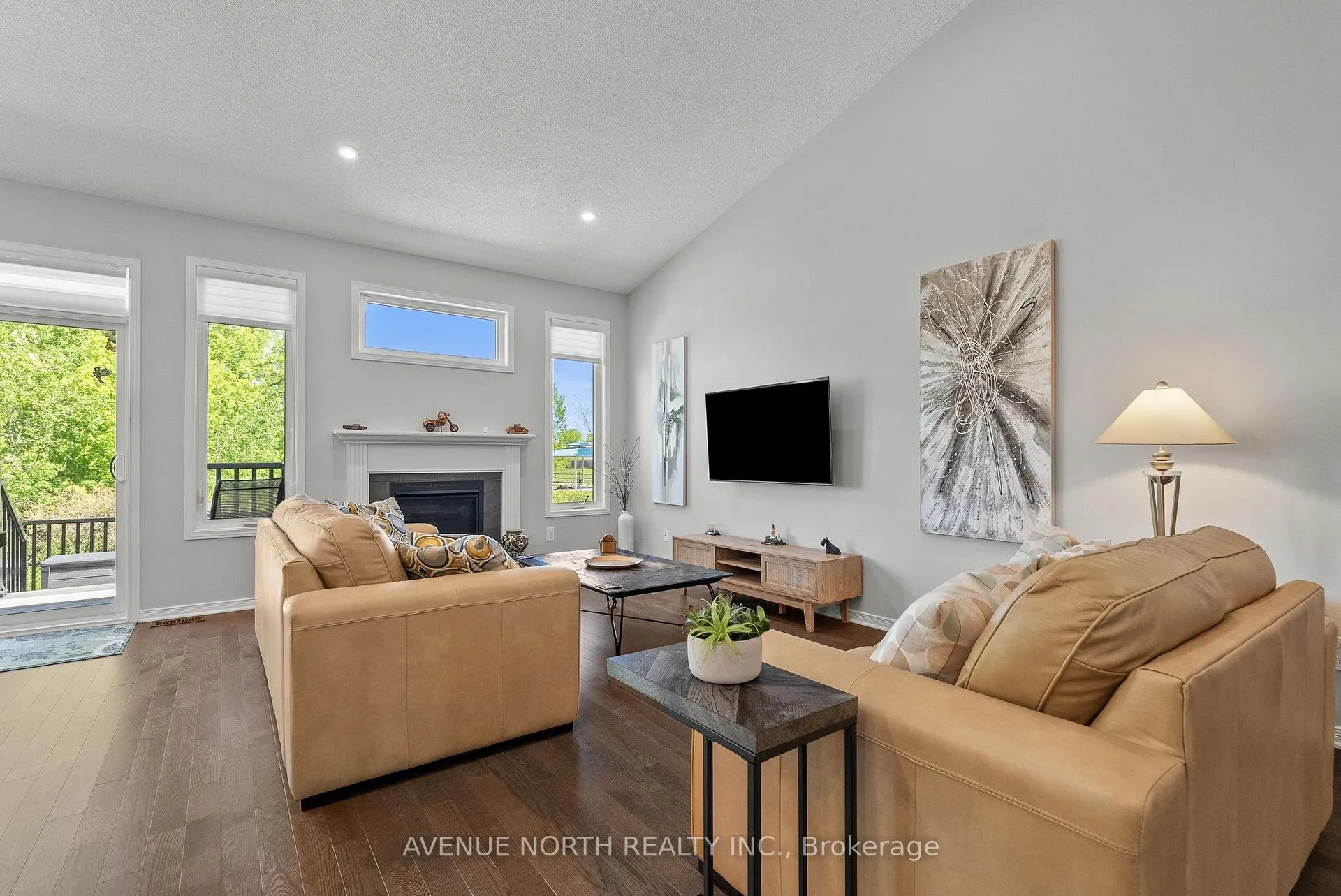 Photo 12 of 52 Nixon Farm Drive, Ottawa, Richmond — HOMEH