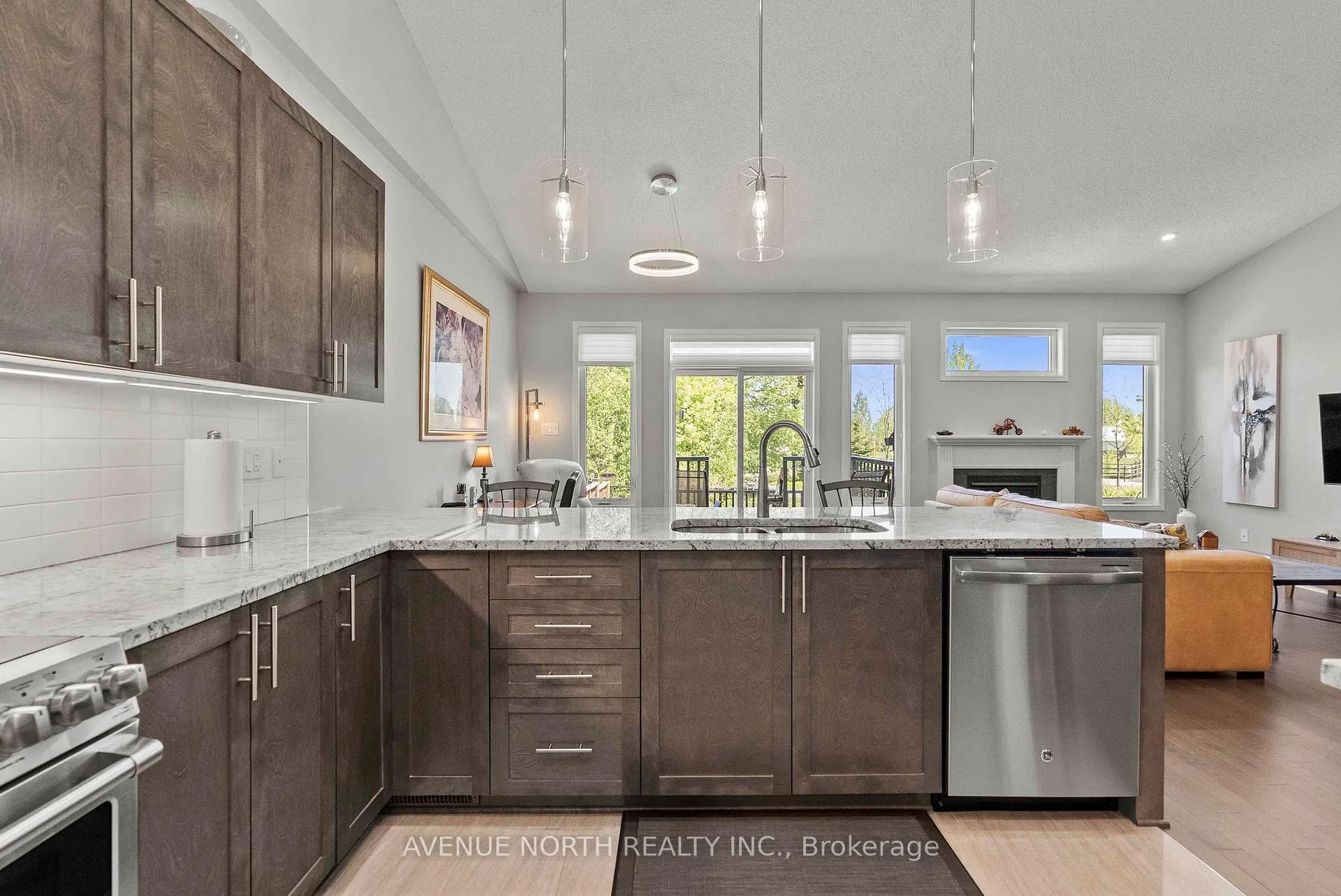 Photo 21 of 52 Nixon Farm Drive, Ottawa, Richmond — HOMEH