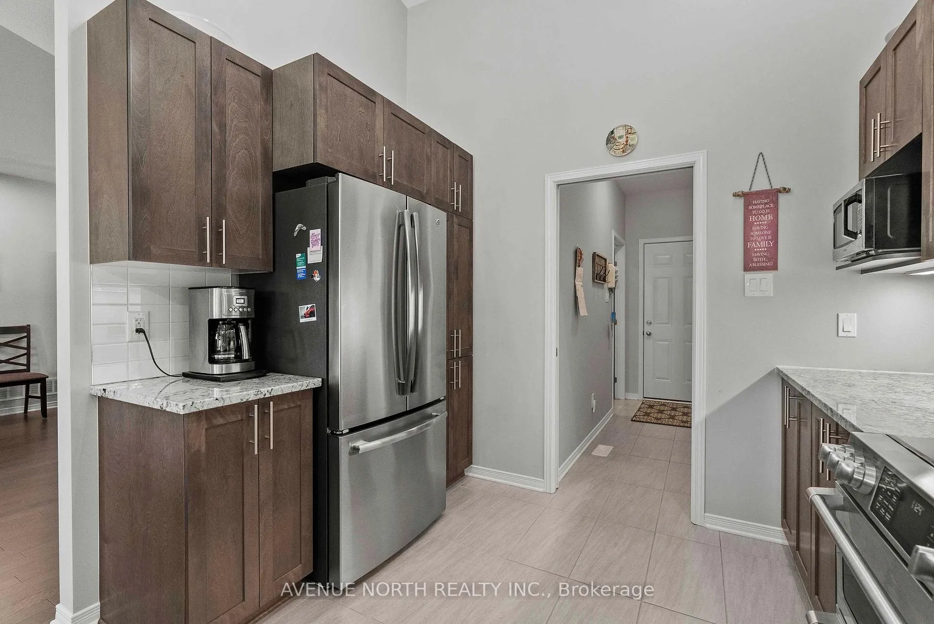 Photo 23 of 52 Nixon Farm Drive, Ottawa, Richmond — HOMEH